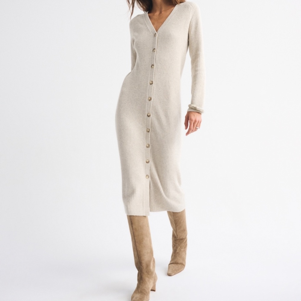 Abercrombie & Fitch Beige Maxi Dress